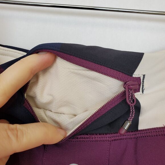 Lululemon Skort Size 4? Run Pace Setter Skirt Plum Pow Stripe Angel Wing Pleat - Picture 3 of 7
